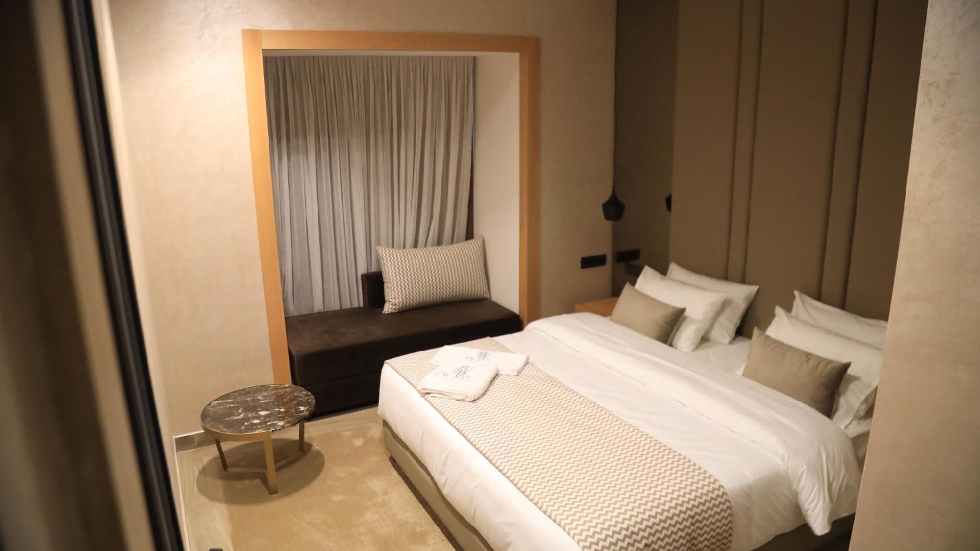 Mh Hotel La Casa Λααγιούν Εξωτερικό φωτογραφία