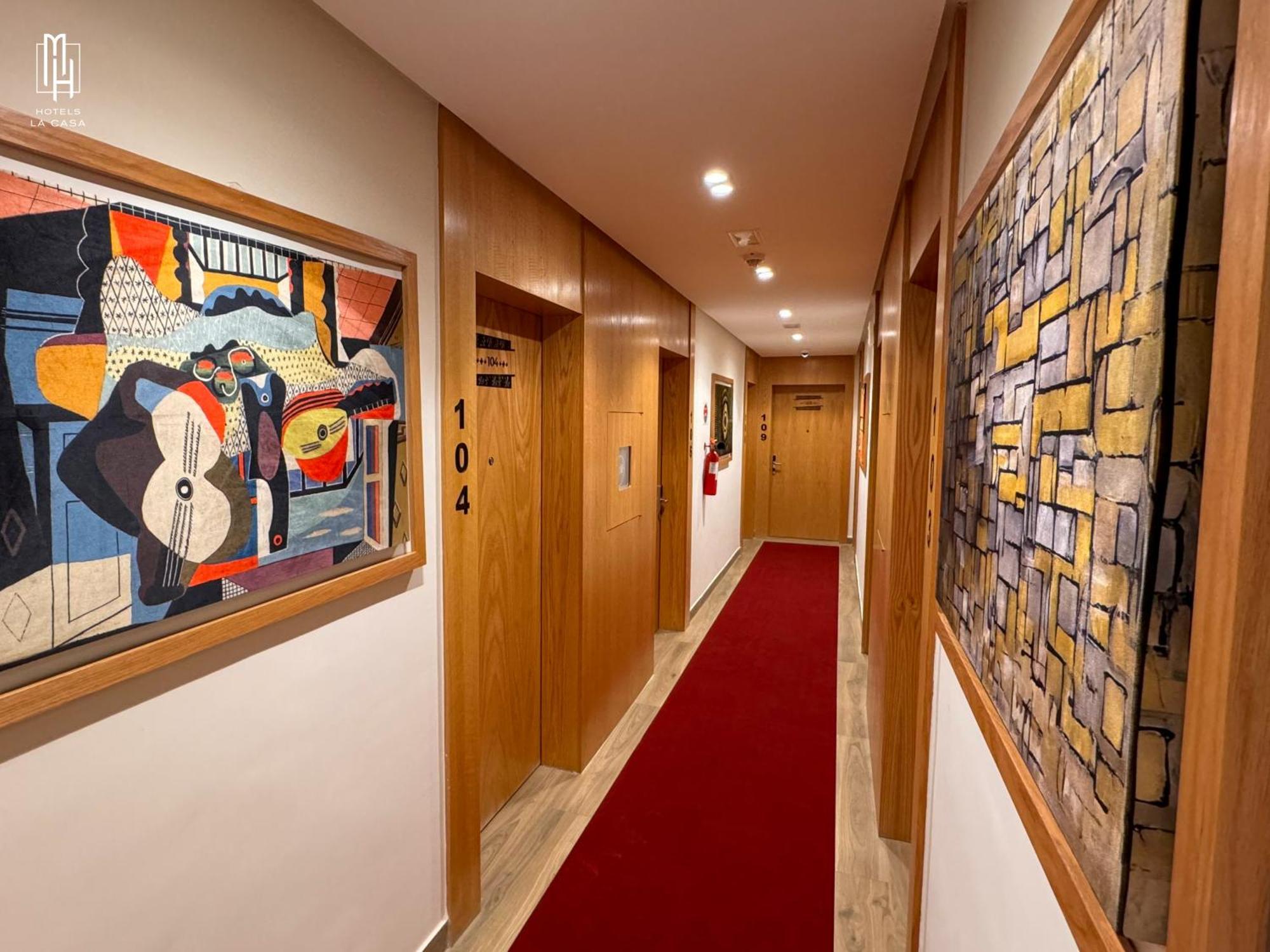 Mh Hotel La Casa Λααγιούν Εξωτερικό φωτογραφία
