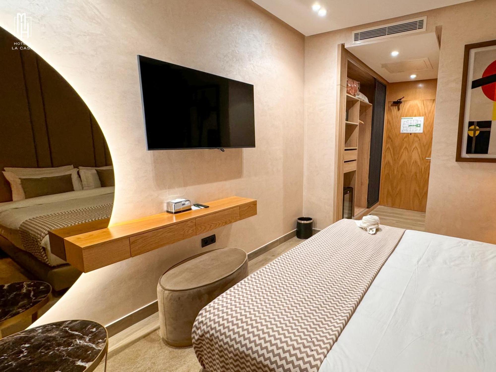 Mh Hotel La Casa Λααγιούν Εξωτερικό φωτογραφία