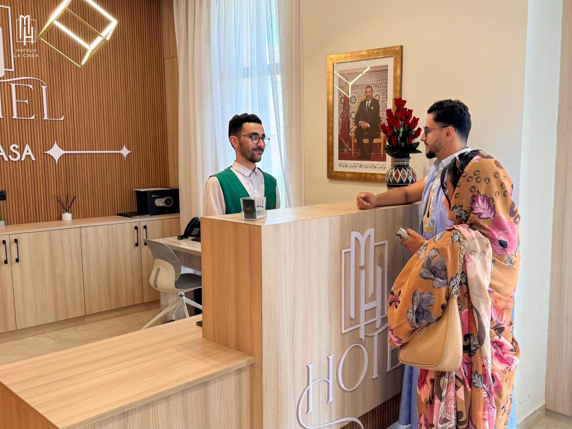 Mh Hotel La Casa Λααγιούν Εξωτερικό φωτογραφία