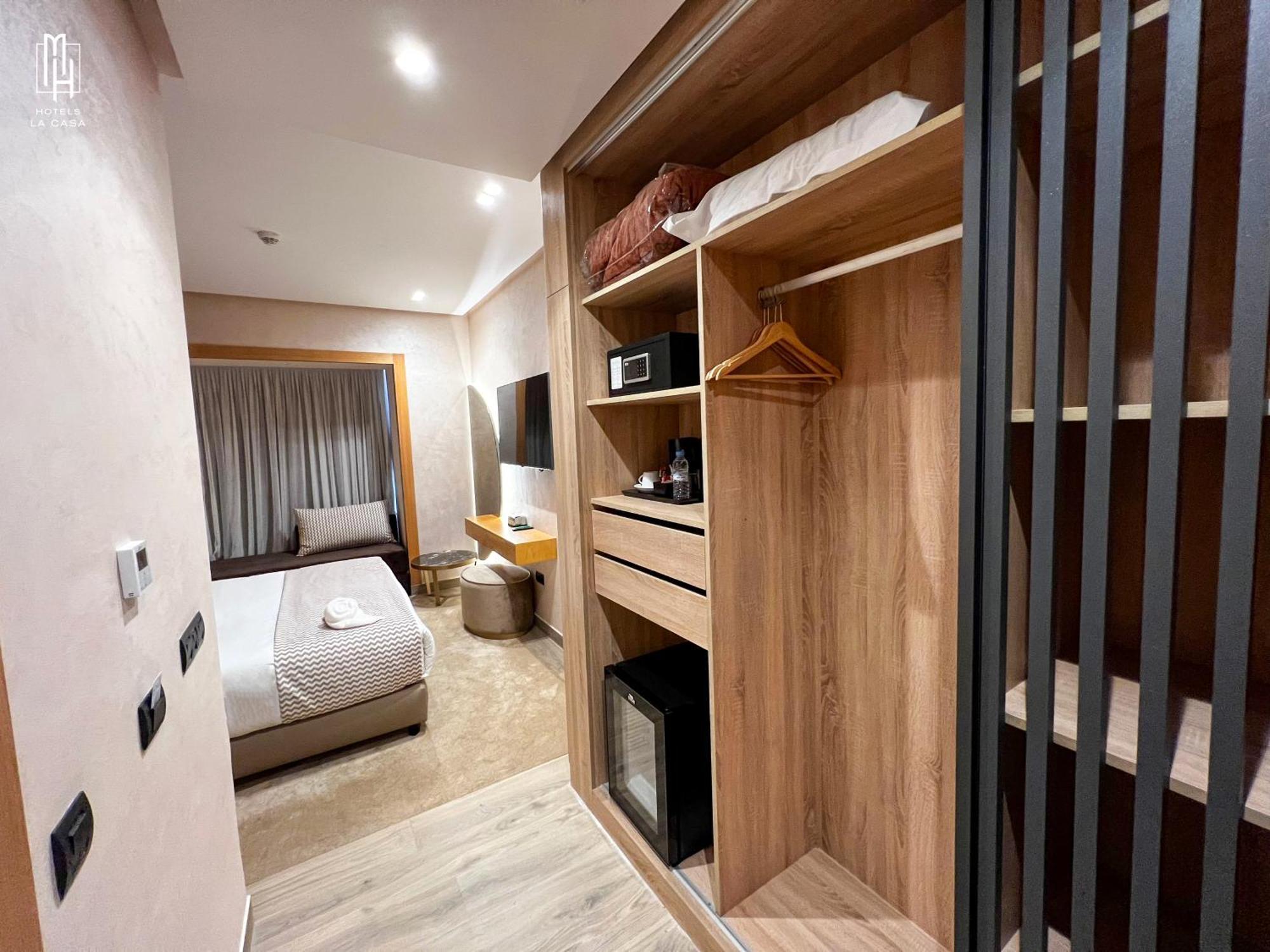 Mh Hotel La Casa Λααγιούν Εξωτερικό φωτογραφία