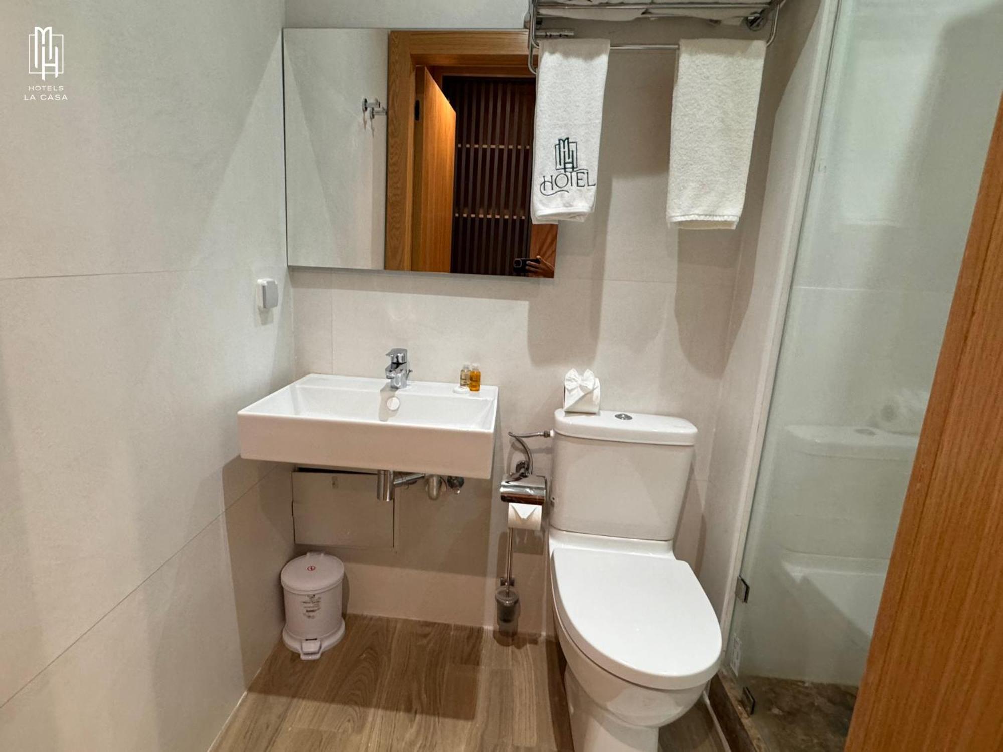 Mh Hotel La Casa Λααγιούν Εξωτερικό φωτογραφία