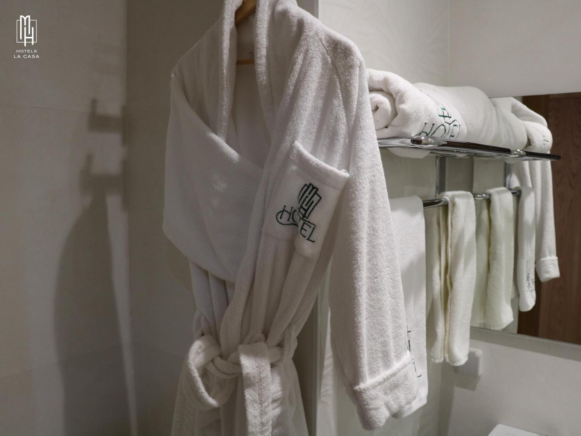 Mh Hotel La Casa Λααγιούν Εξωτερικό φωτογραφία